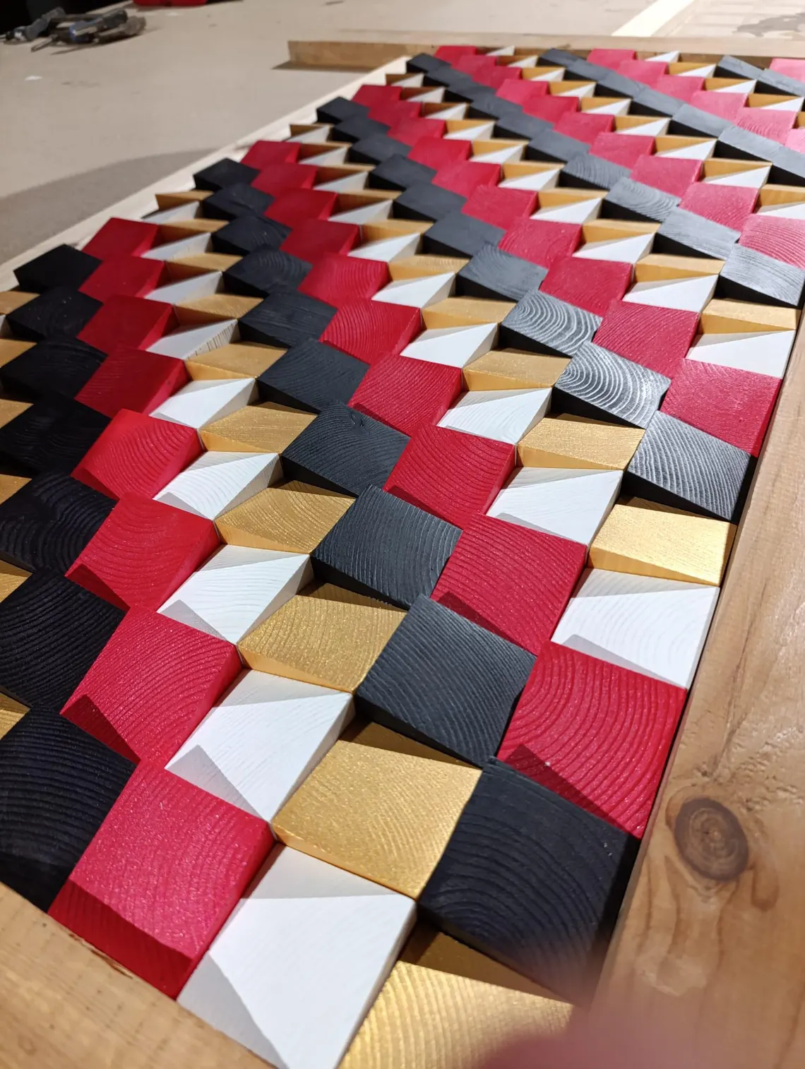 Decoraciones de pared de madera roja, negra y dorada - Imagen 6