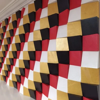 Decoraciones de pared de madera roja, negra y dorada